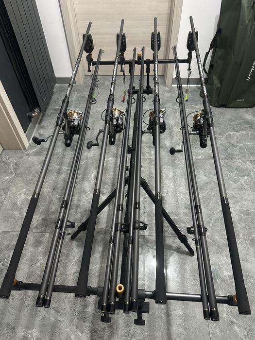 SET Complet Crap 4 Lansete PRO FL Legend + 4 Mulinete Robinhan Adventure TJ 6000- NOU