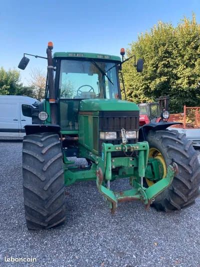 John Deere 6910 tractor