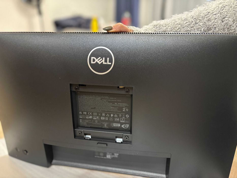 Monitor Dell P2425H 23.8" IPS Full HD 100Hz, NOU