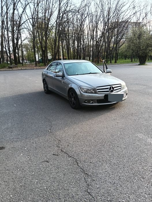 Mercedes c220 an 2010