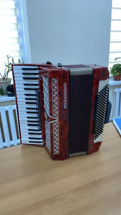 Аккардеон.      .