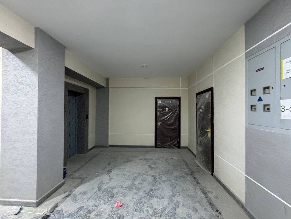 Ул.Нукус кирпичный дом в ЖК 3 комнаты 98м² Яккасарайский район