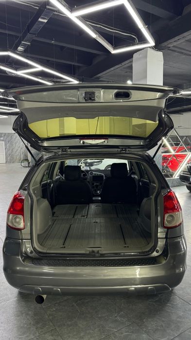 Продам Toyota matrix в отличном состоянии!