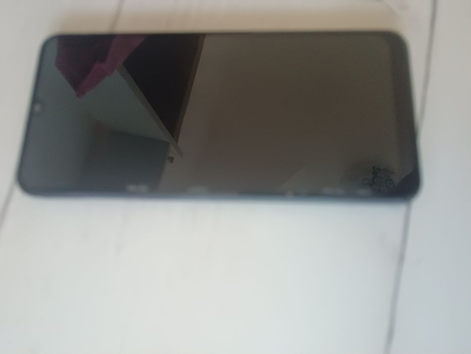 Samsung A50 și Samsung A13