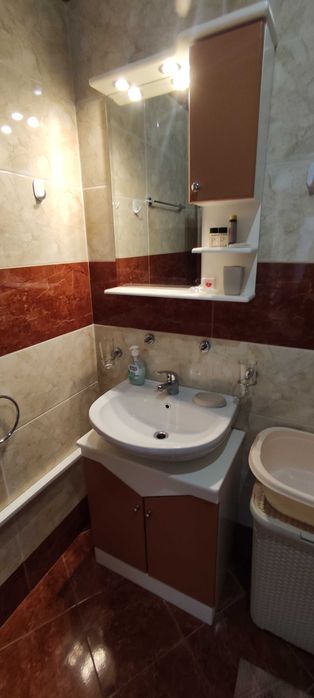 Дава се под наем Двустаен апартамент в к.к. Елените - 100 кв.м за 1500 € - Снимка #14