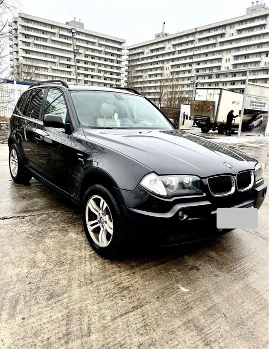 Vând BMW X3 3.0i xDrive 231CP 6 cilindri Automat Panormamic