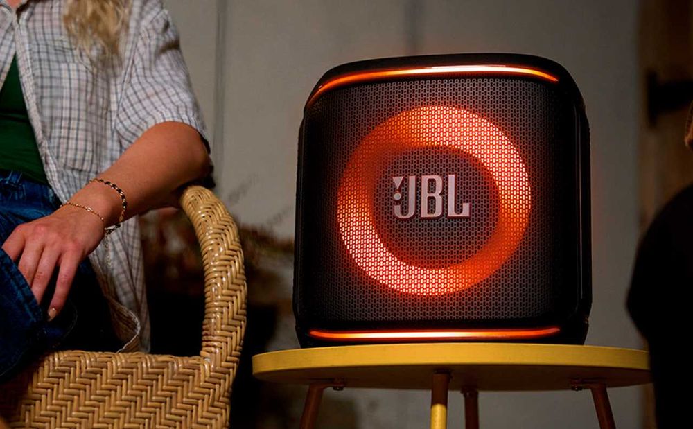 JBL PartyBox Encore 2 — мощная караоке-колонка. Есть доставка