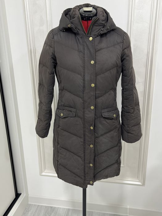 Kiyilgan kiyimlar sotiladi