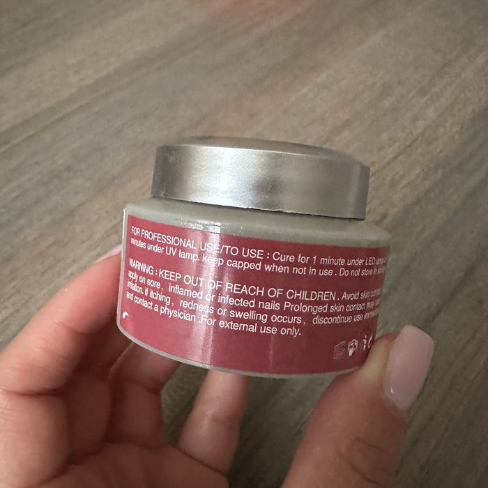 гель для ногтей