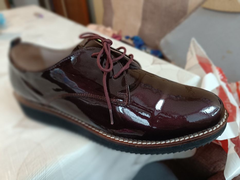 Спортно елегантни дамски обувки