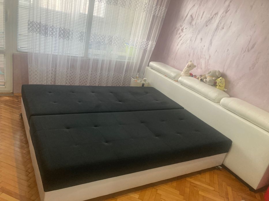 Диван мебел легло