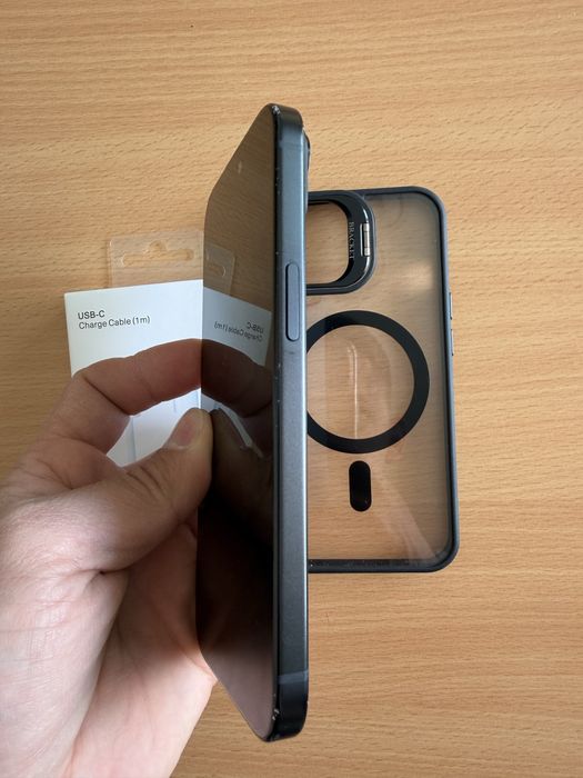 iPhone 15 Black, stare foarte buna, cu 100% baterie, in garantie