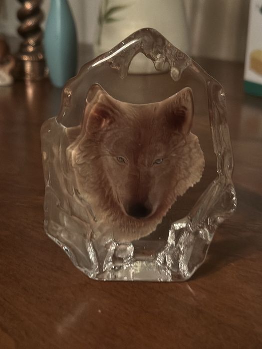 Сувениры и статуэтки