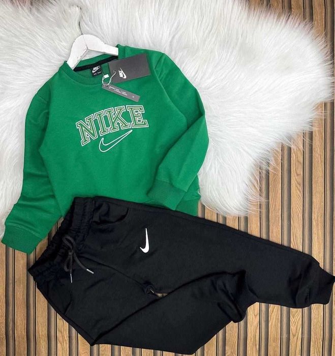 детски спортни екипи за момчета