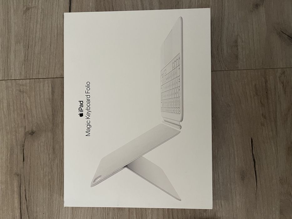 Ipad 10 с  клавиатура в гаранция