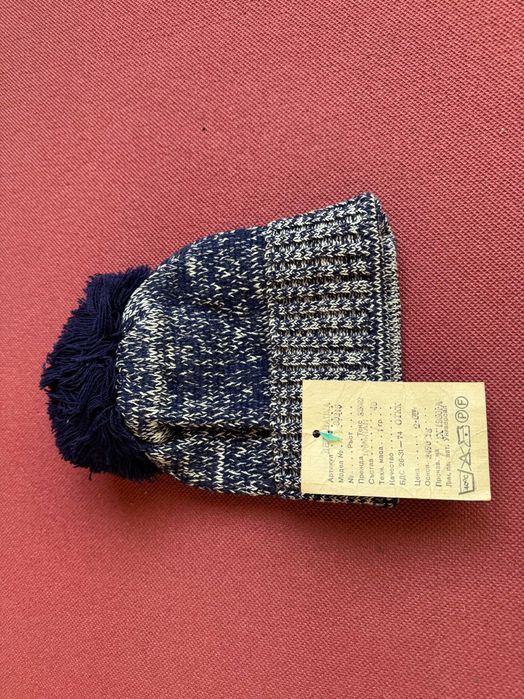 Tопли зимни и пролетно есенни плетени шапки - туристическа екипировка