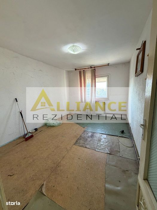 Garsoniera - Centrala Proprie — fotografia 1