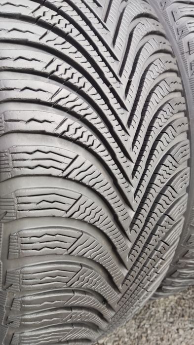 4бр.зимни гуми 215/55/16 Michelin Alpin5