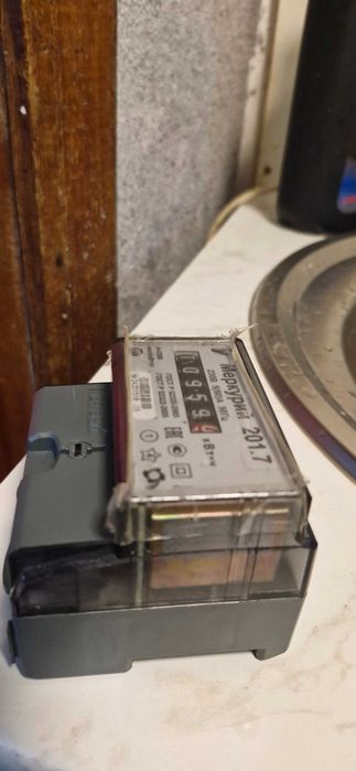 Продам электросчетчик  Меркурий 201,7
