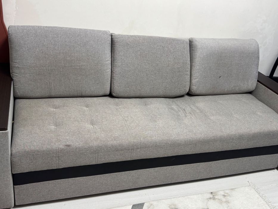 Продам диван 50000