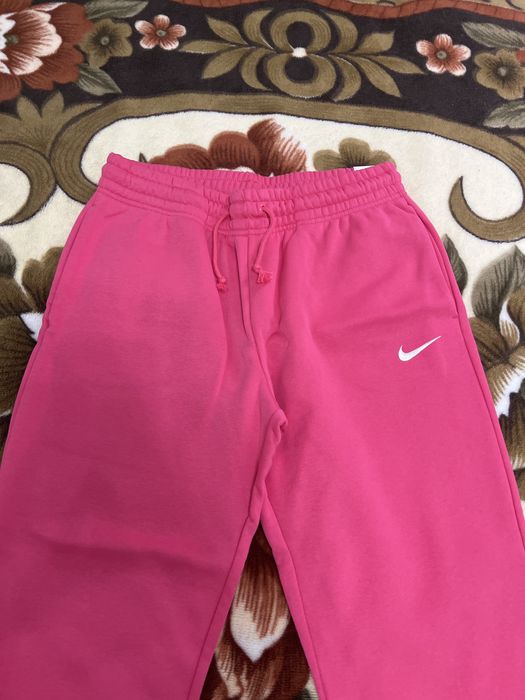Pantaloni Nike M