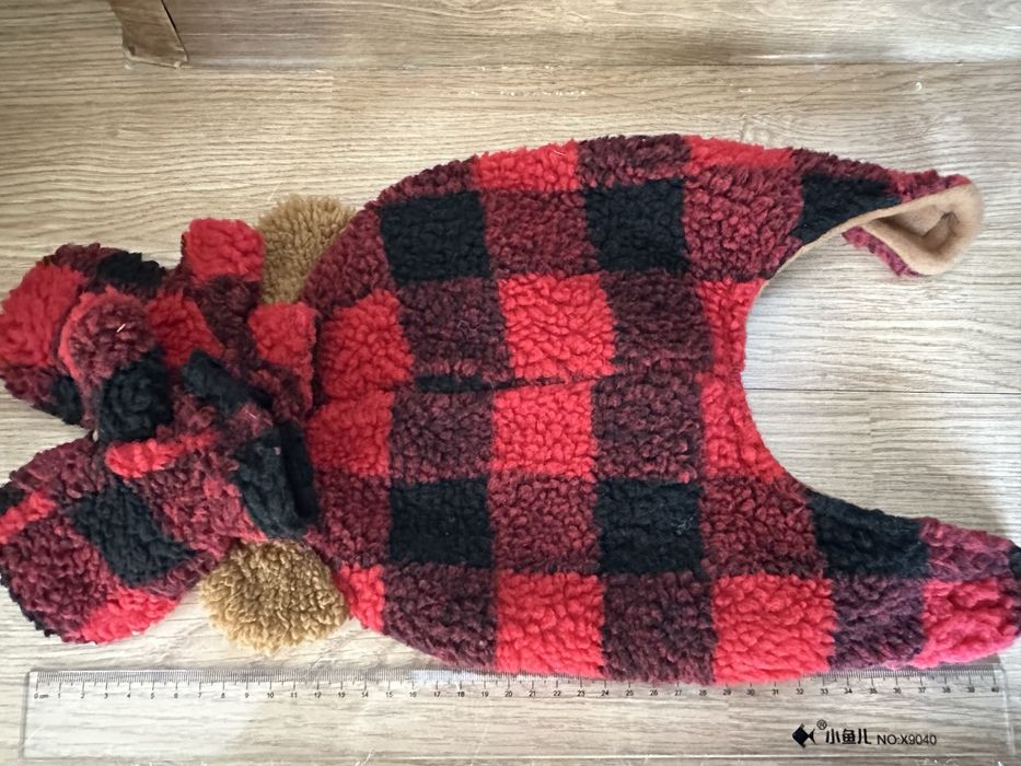 Set caciulita si manusi, 2-3 ani, noi cu eticheta