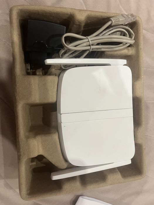 Рутер за интернет Mercusys - MW305R, 300Mbps, бял