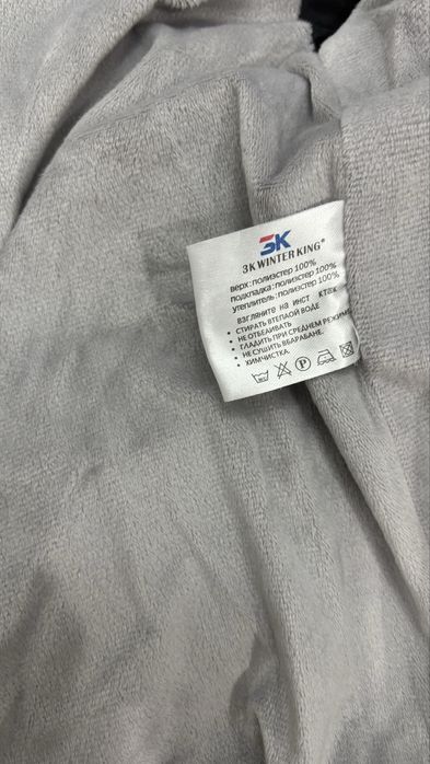 Продам детский зимний комбинезон
