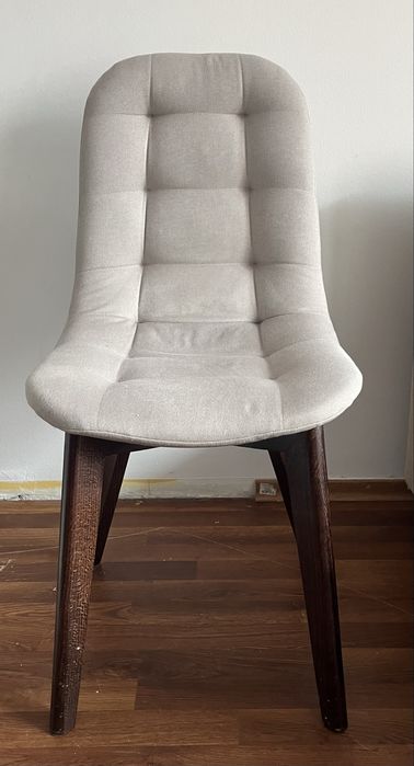 Трапезни столове