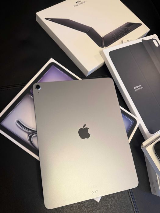 iPad Air 13" M4 + Accesorii - NOU !!!