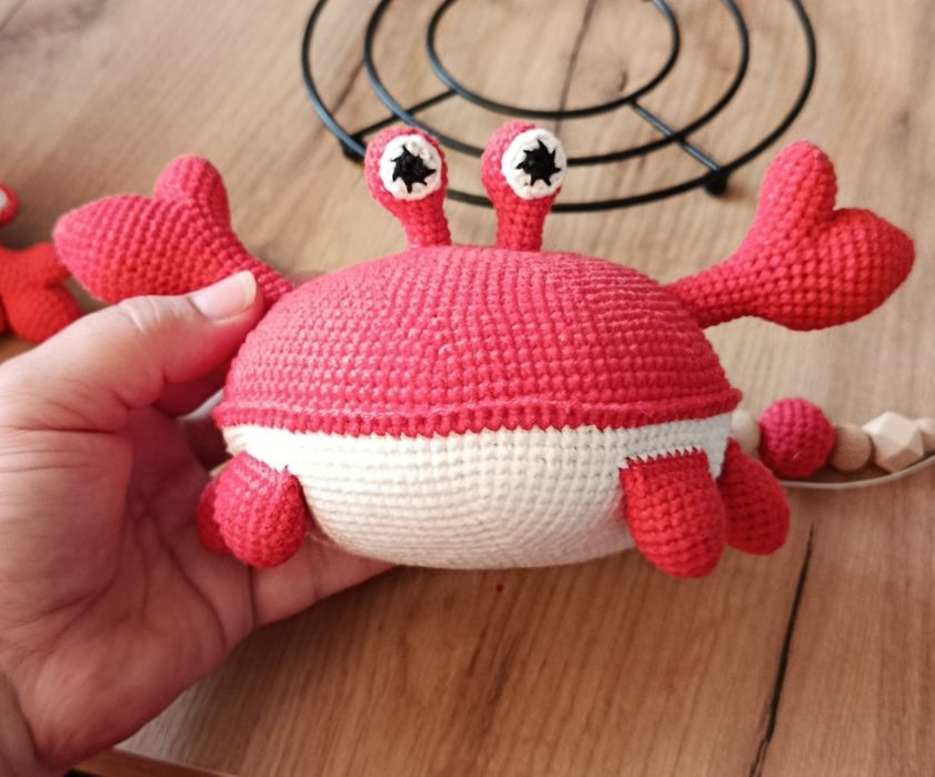 Плетени играчки на една кука