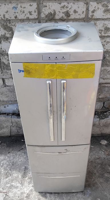 Продам кулер для воды