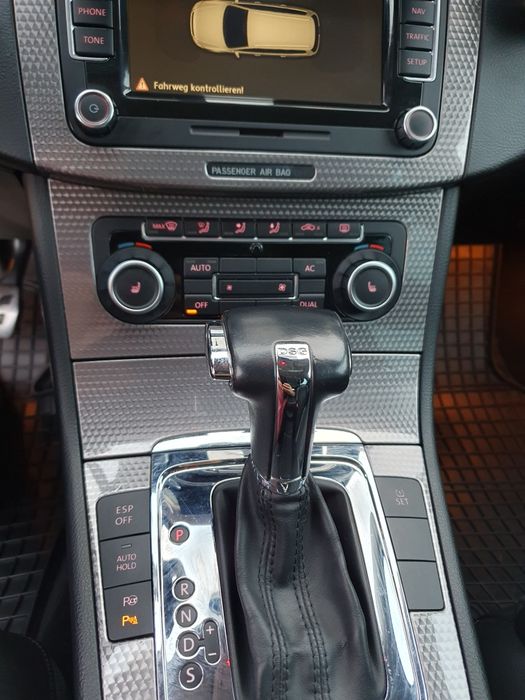 VOLKSWAGEN Passat 2010 — imagine 4