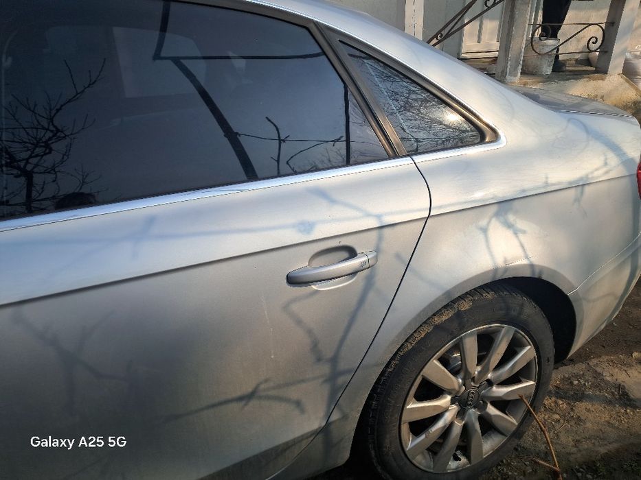 Vând Audi a4 b8 2010