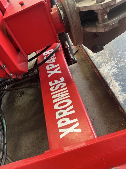 Машина за тежки гуми 13-26”