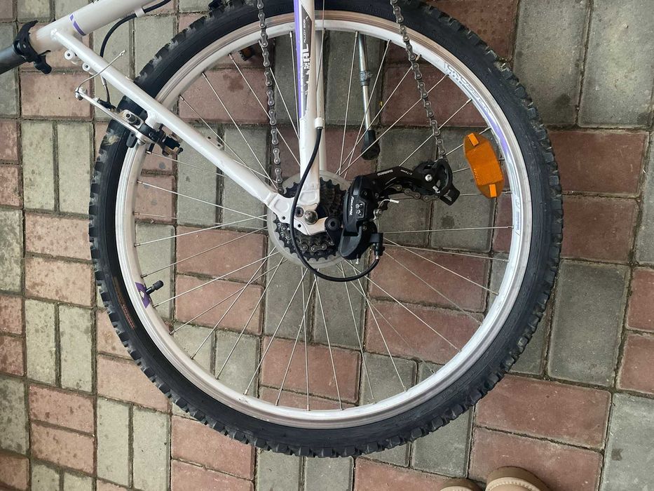 Vand bicicleta fete Julia in stare perfecta 26 marime M