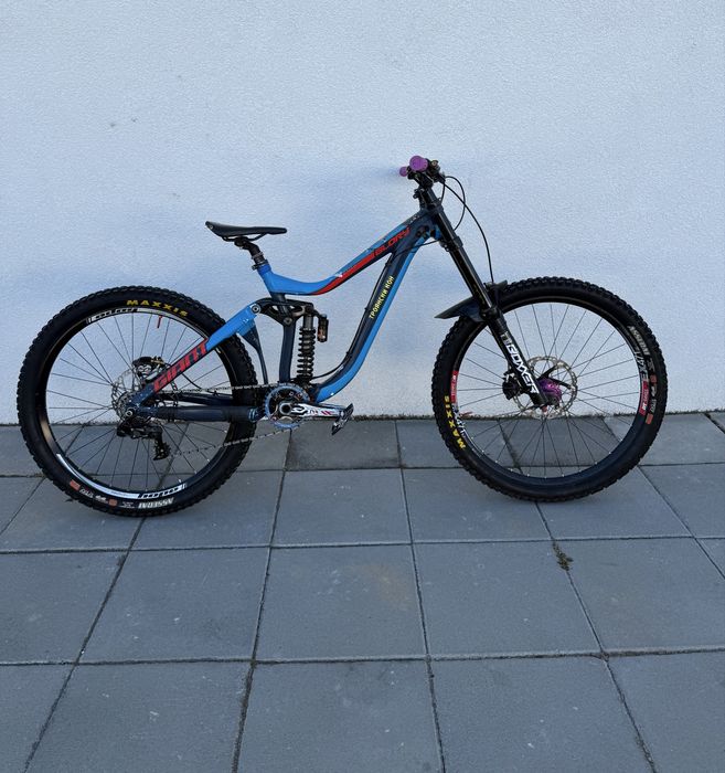 Велосипед Giant glory 2016