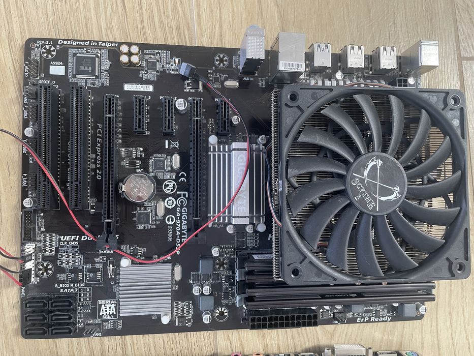 Kit placa de baza + procesor intel Celeron, Pentium 4 sau AMD + DDR3 ram