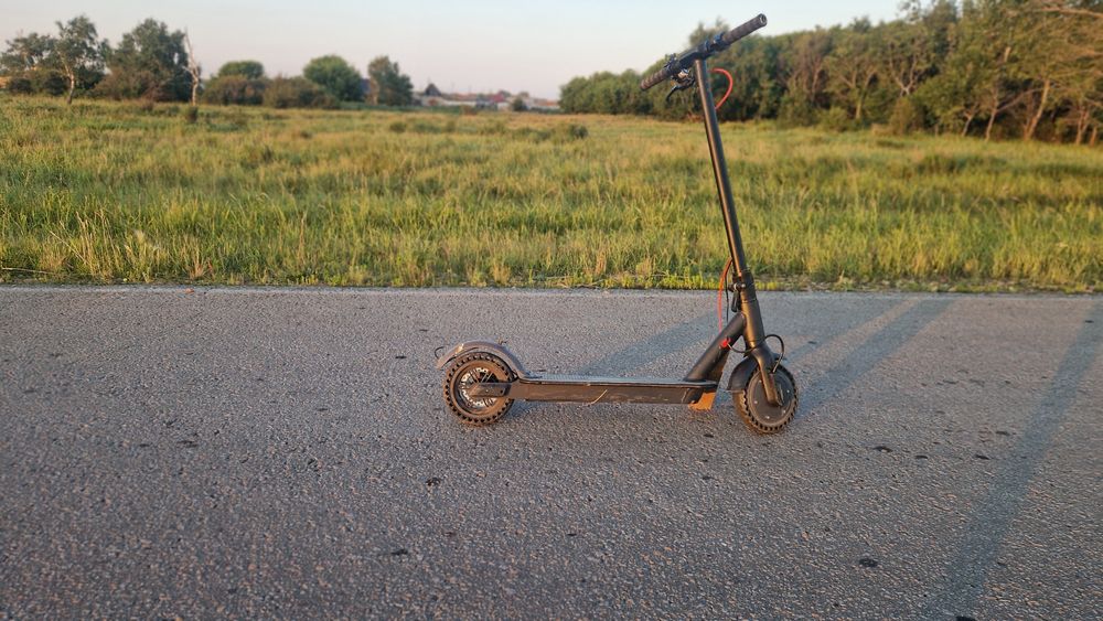 Продам электро самокат