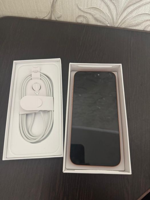 Андройд в корпусе айфона