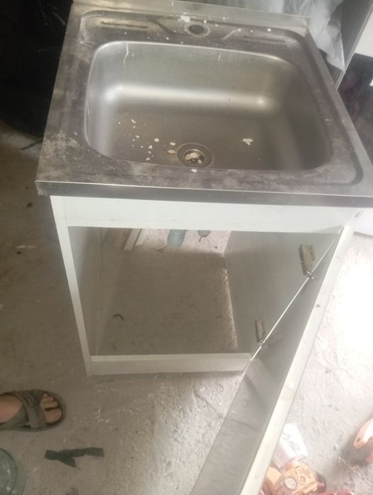 Умывальник для кухни