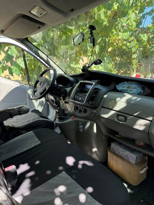 Opel vivaro 2012