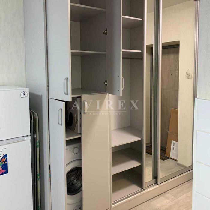 Дава се под наем Едностаен апартамент в Пловдив, Младежки Хълм - 30 кв.м за 193.8 € - Снимка #2