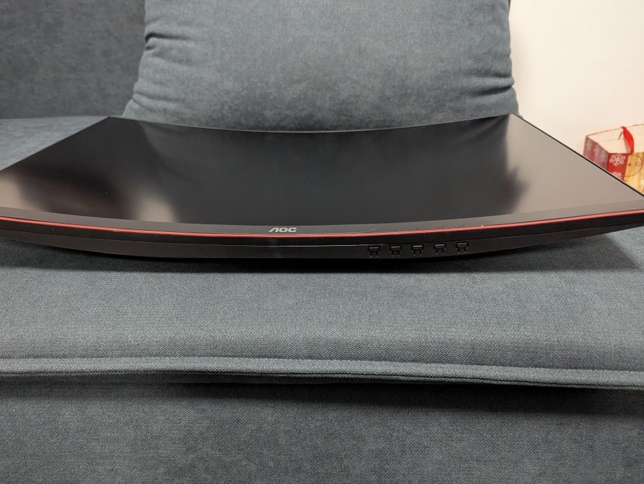 Monitor Gaming AOC C27G1 – 27” Curbat, 144Hz