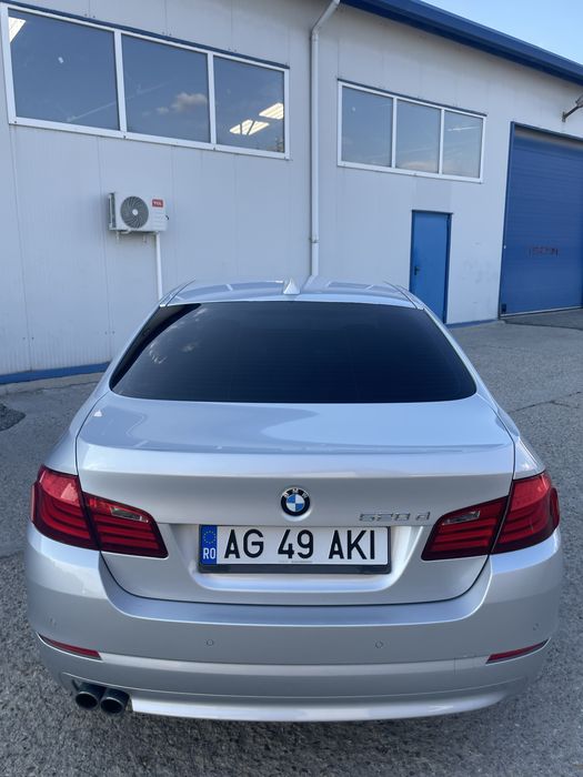 BMW Seria 5 F10 520d
