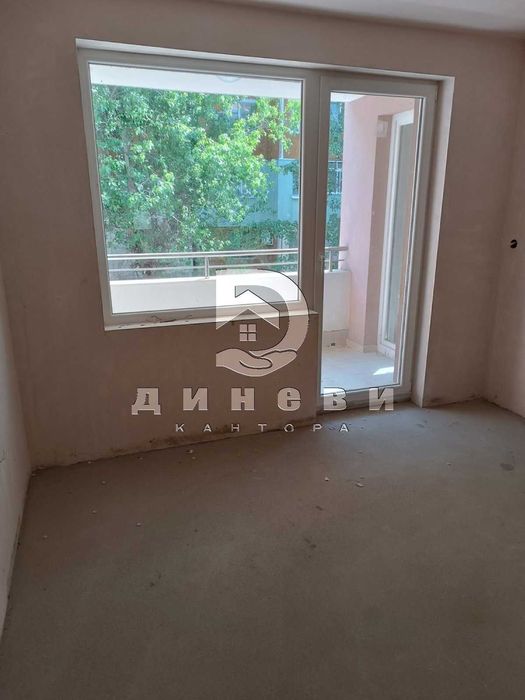 Продава се Двустаен апартамент в Стара Загора, Железник - център - 73 кв.м за 850 €/кв.м - Снимка #1