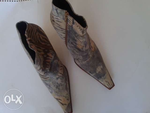 Уникални дамски боти