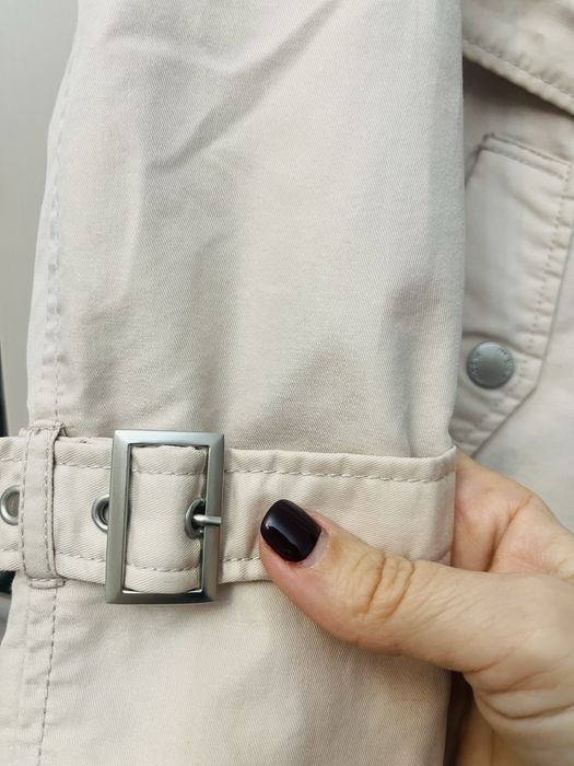 Trenci motivi M ca nou Italia