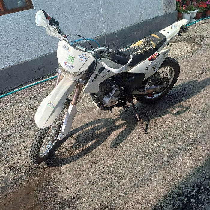 Продам Эндуро 06 2021 года