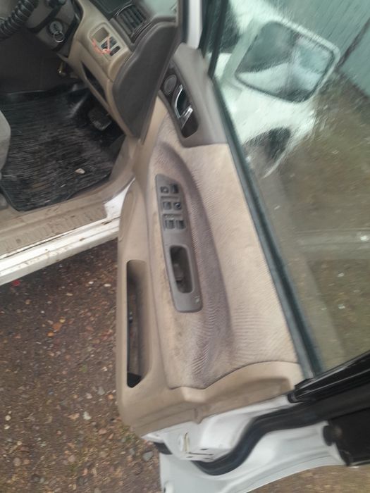 Продаю машину авто